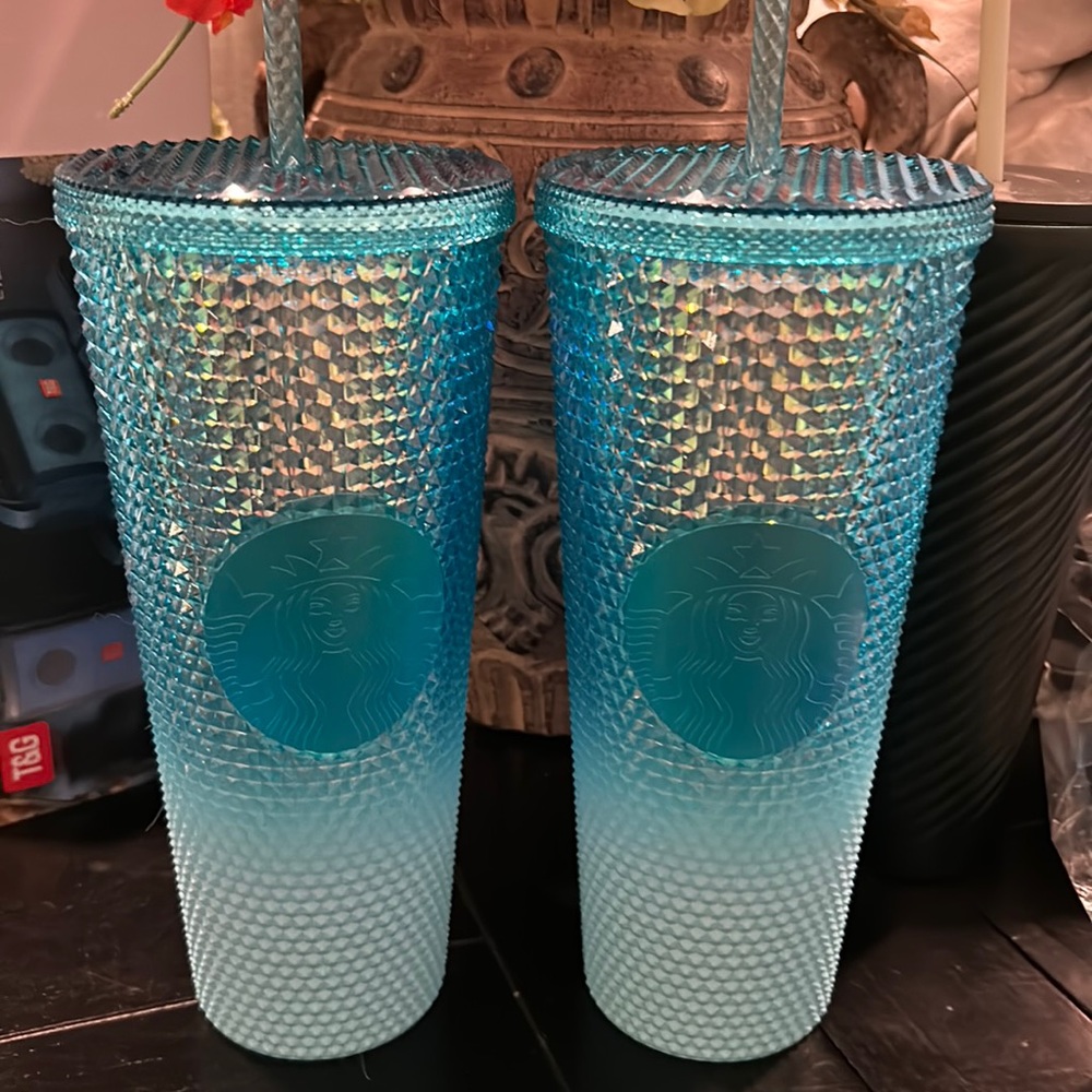 Starbucks Ombré blue studded tumbler